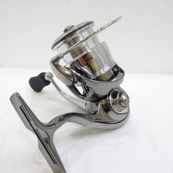 22イグジストLT 2500S-H